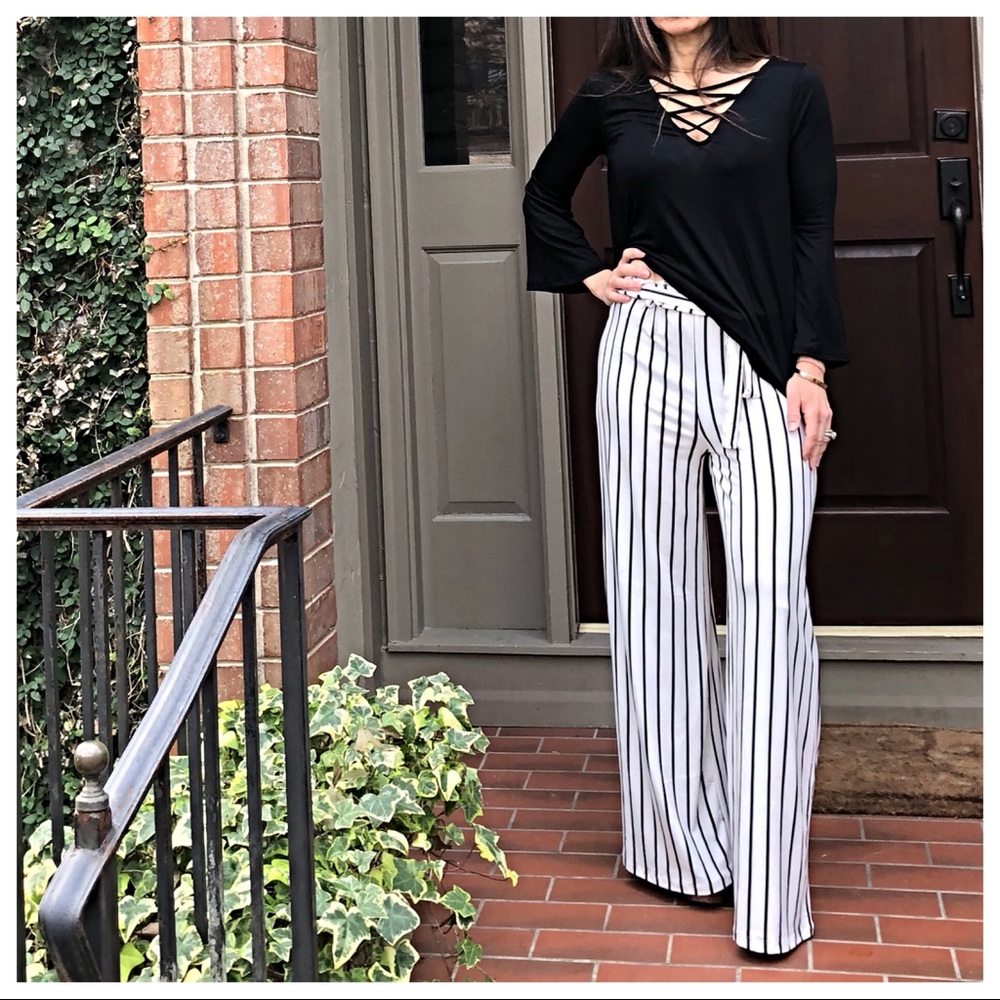 ✨LAST ONE✨ striped palazzo belted pants - Picture 7 of 8